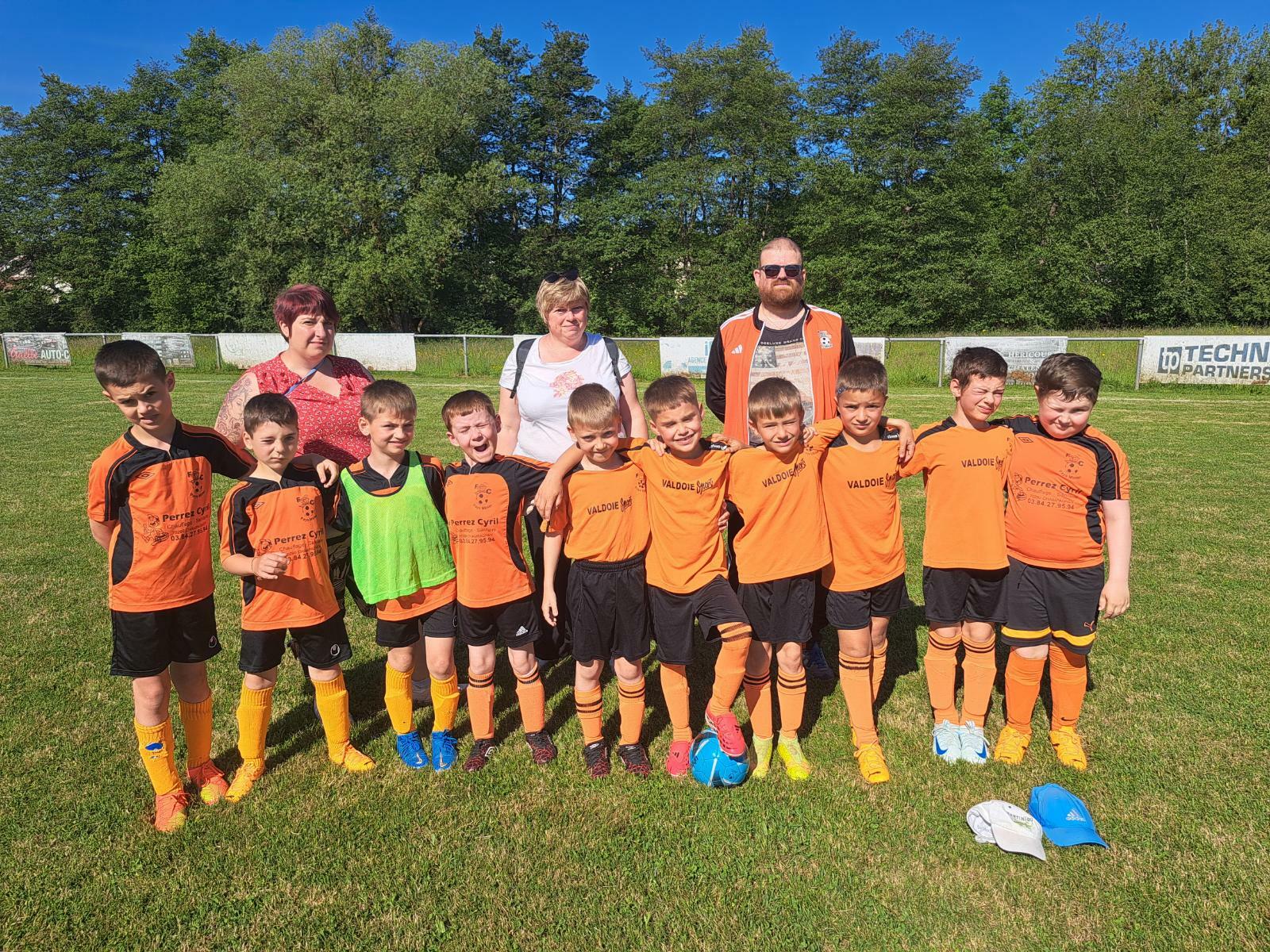 PLATEAUX U9G...