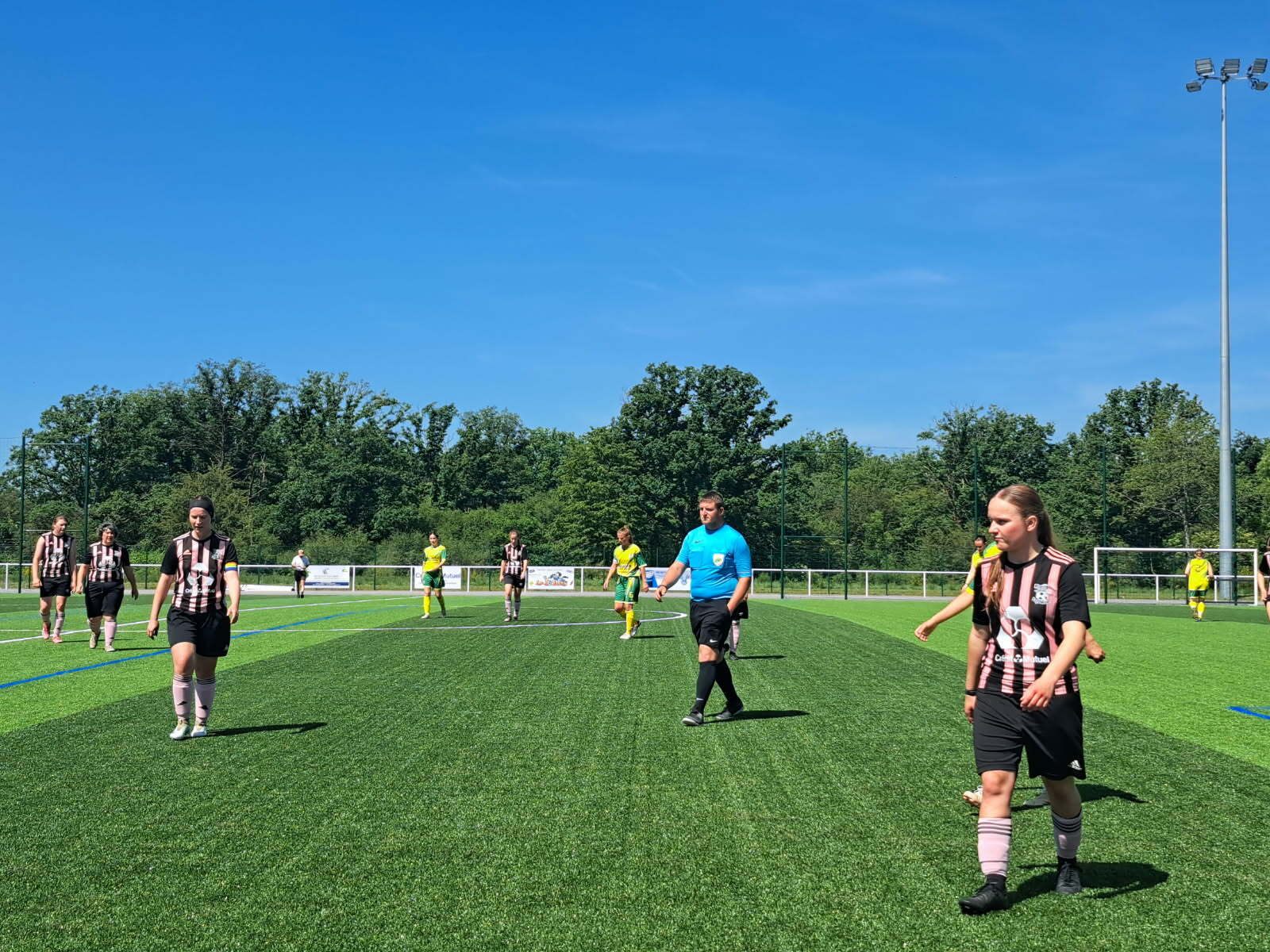 SENIORS F, UNE VICTOIRE POUR TERMINER LA SAISON...