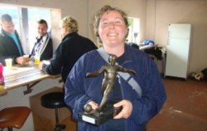 TOUJOURS DE PLUS EN PLUS...