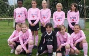 LES FILLES SONT DE SORTIE...