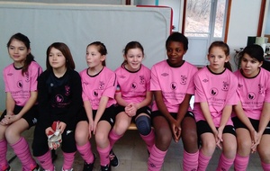 ELLES SONT EN FINALE DEPARTEMENTALE DE FUTSAL...