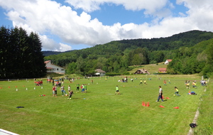 DU FOOT A L'ECOLE DE PLANCHER-BAS...