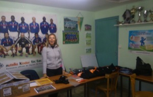 UNE SEANCE D'ESSAYAGE SUPPLEMENTAIRE...