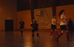 DEUX TROISIEMES PLACES...