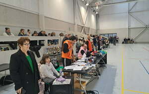 MERCI AUX MAÎTRES DU TEMPS...