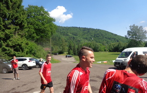 Tout aussi heureux...