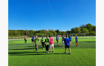 FOOT EN MARCHANT...