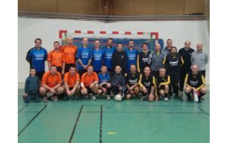 LES VIEUX LURONS L'EMPORTENT...