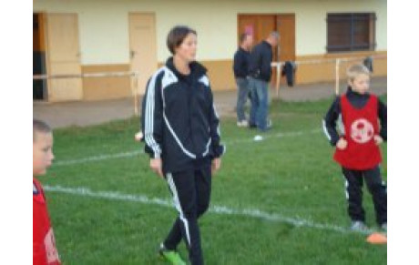 STEPHANIE BARBIER A CHAMPAGNEY ET RONCHAMP...