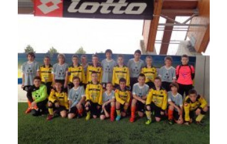 AVEC LES HONNEURS...