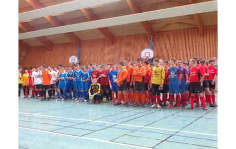 UN TOURNOI U18 HOULEUX...