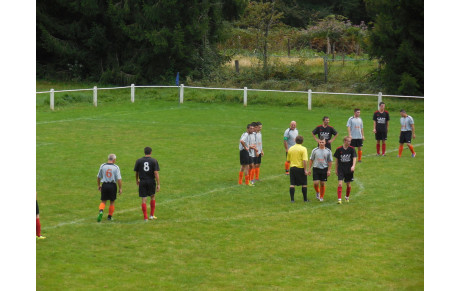 DEUX ELIMINATIONS...