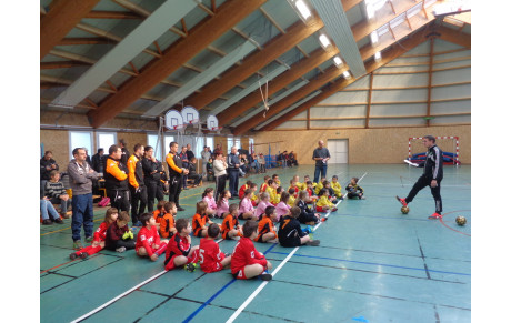 UN SECOND PLATEAU FUTSAL U9...