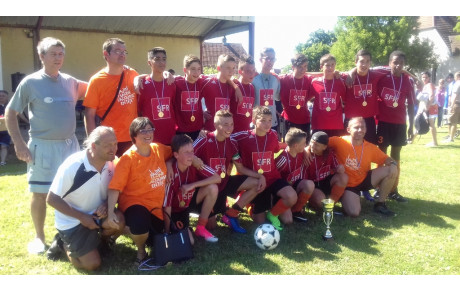 NOS U15G REMPORTENT LE CHALLENGE DU DISTRICT...