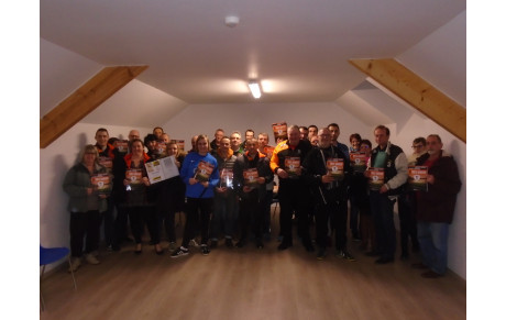 L'ALBUM DU FC PAYS MINIER EST ARRIVE...