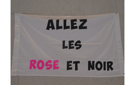 L'HEURE APPROCHE POUR NOS FOOTBALLEUSES U12F ET U15F...