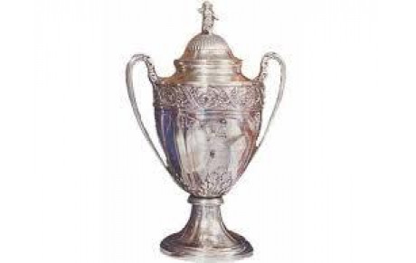 PREMIERE SORTIE OFFICIELLE...