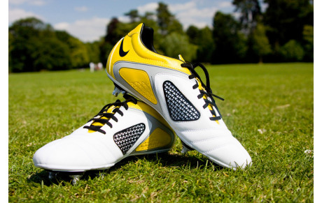 DEUX MATCHES REPORTES...