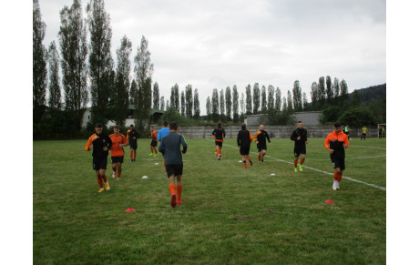 NOUVELLE VICTOIRE PAR FORFAIT...