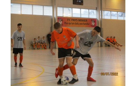 RETOUR SUR LE PLATEAU FUTSAL U18G JOUE A RONCHAMP...
