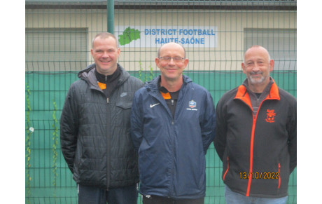 LE FC PAYS MINIER COMPTE DESORMAIS QUATRE ARBITRES DE "DEPARTEMENTAL 4"...