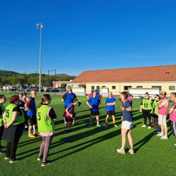 UNE AGREABLE SEANCE DE FOOT EN MARCHANT...