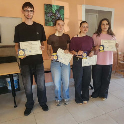 BRAVO A NOS JEUNES BENEVOLES...